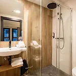 Отель Leonardo Boutique 2*