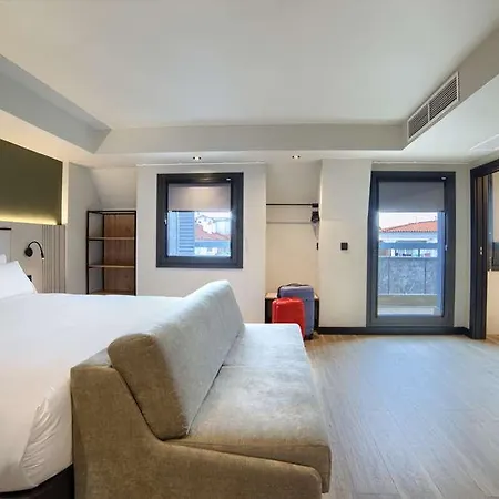 Hotel Leonardo Boutique